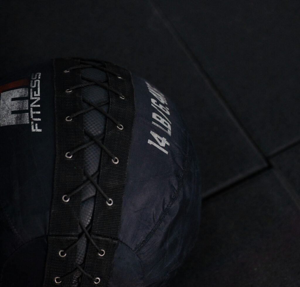 HYROX Breda training met kettlebells en intensieve oefeningen